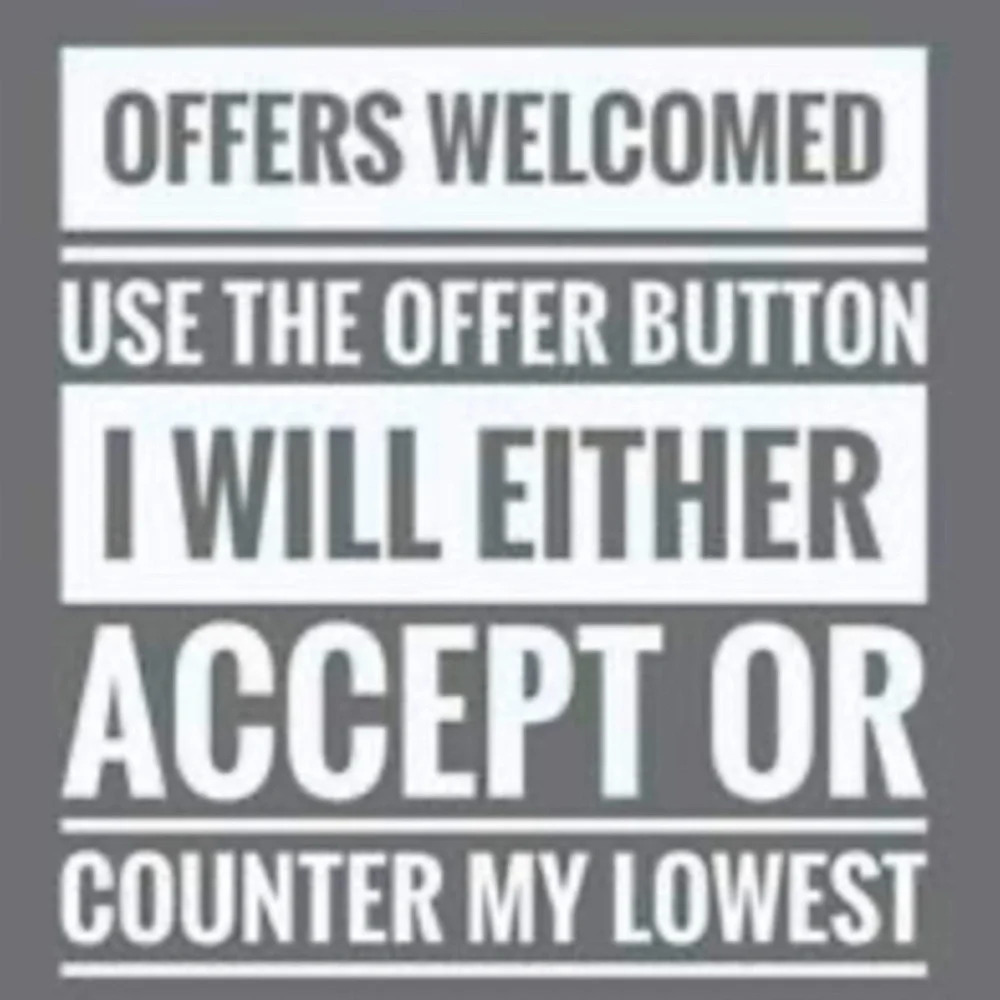 Love it? Shoot me an offer👍🏻